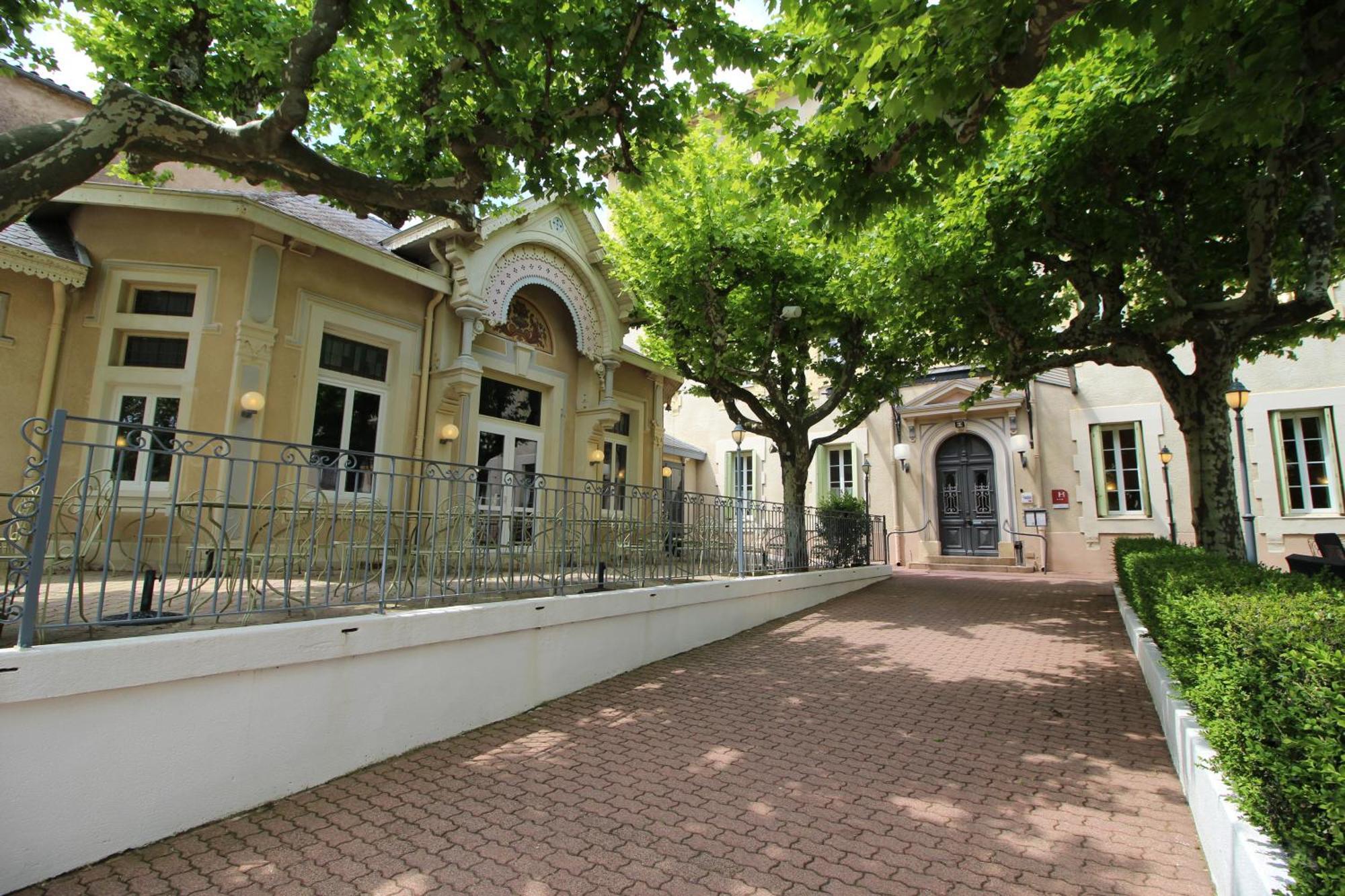 Logis Hotel Restaurant Des Thermes Lamalou-les-Bains Luaran gambar