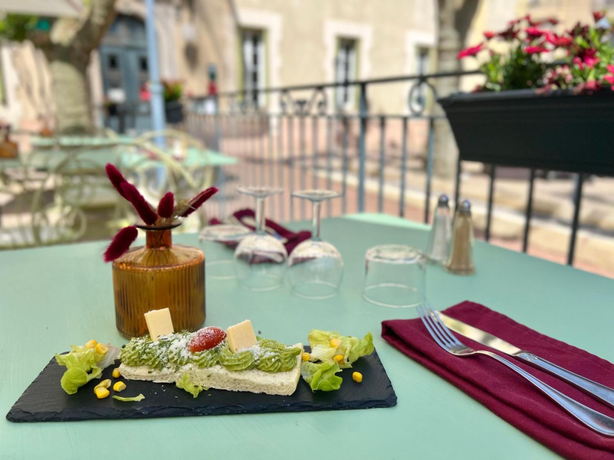 Logis Hotel Restaurant Des Thermes Lamalou-les-Bains Luaran gambar