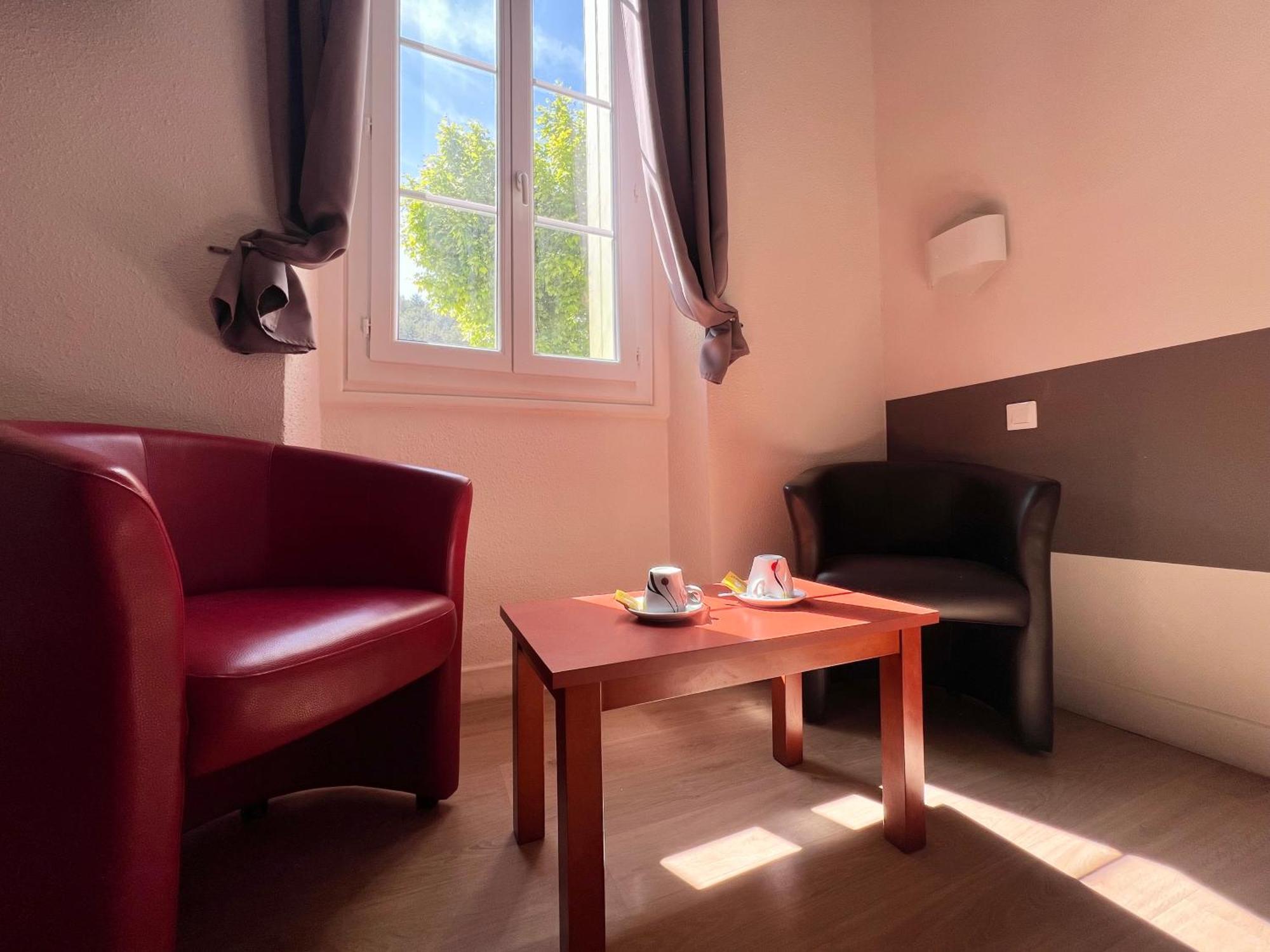 Logis Hotel Restaurant Des Thermes Lamalou-les-Bains Luaran gambar